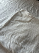 Load image into Gallery viewer, Blakely Duvet Cover