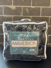 Load image into Gallery viewer, Maverick Luxe Beddy’s