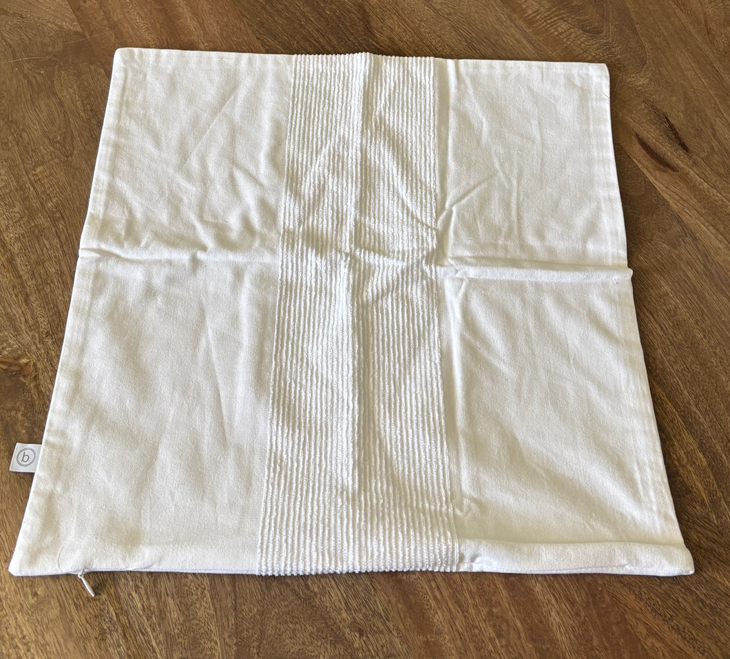 Gracie Medium Pillow Cover